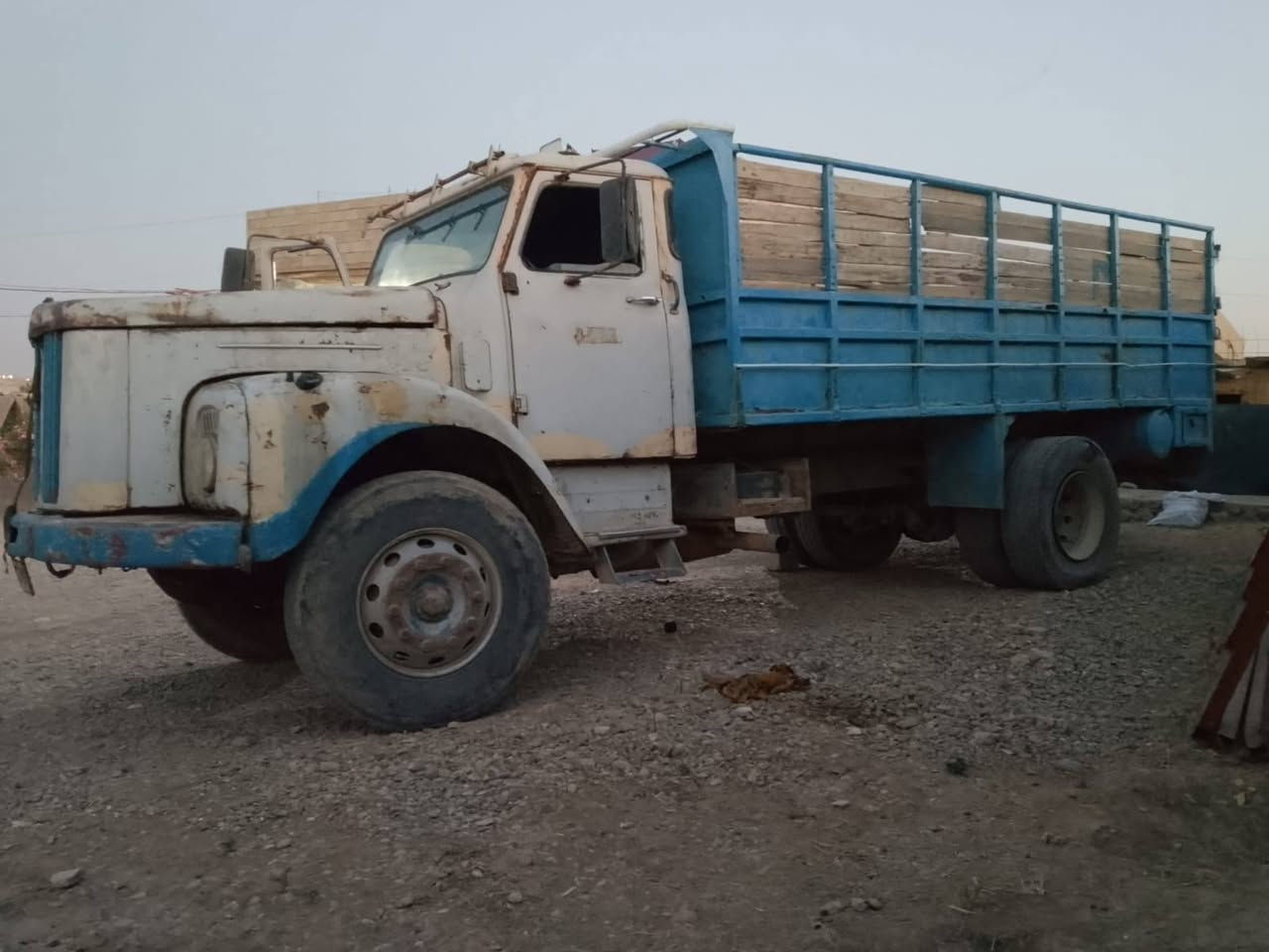 سلام عليكم سكانيه 111محرك لاصرف ولانفخ السعر 8وبيها مجال ***********
