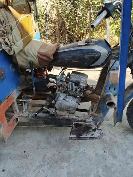 سلام عليكم 
ستوته البيع ادوات 
شغاله ستوته
المكان القرنه 
العسر 350
الهاتف ///‏‪***********‬‏
