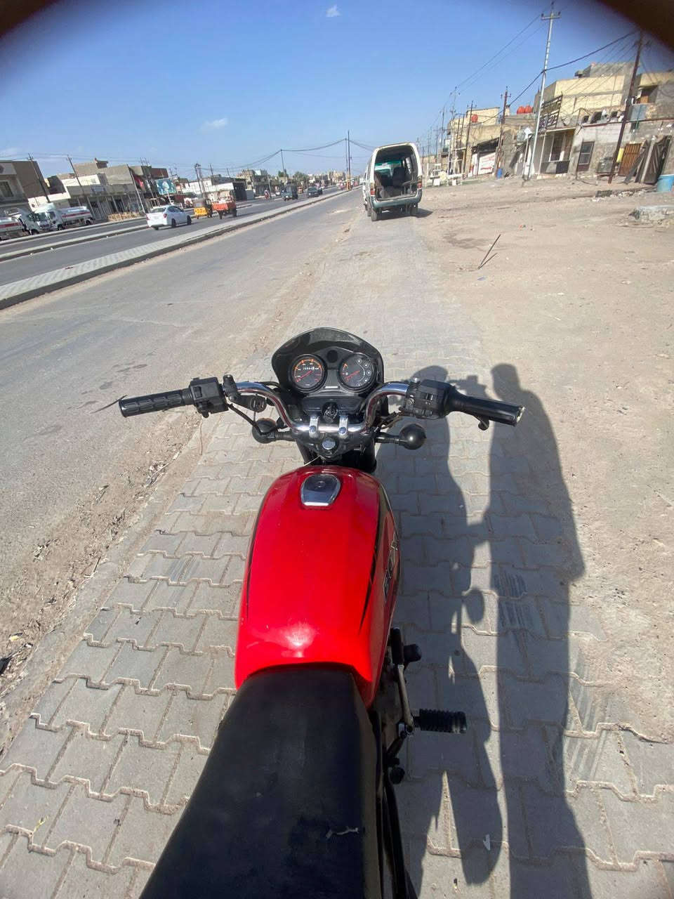 السلام عليكم بوكسر موديل 21 بوكسر تفاصيلها كلها بالفيديو سعر 600 وبيها مجال المكاند، بغداد مدينه الصدر***********
