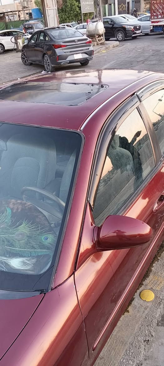 سوناتا منغولي مديل 2000 للبيع  
السيارة جازة فقط ينراد الها ادامة حدادية 
مكان السيارة في كربلاء بسمي تحويل مباشر 
السعر 48 وبيها مجال 
للاسفتسار ***********
