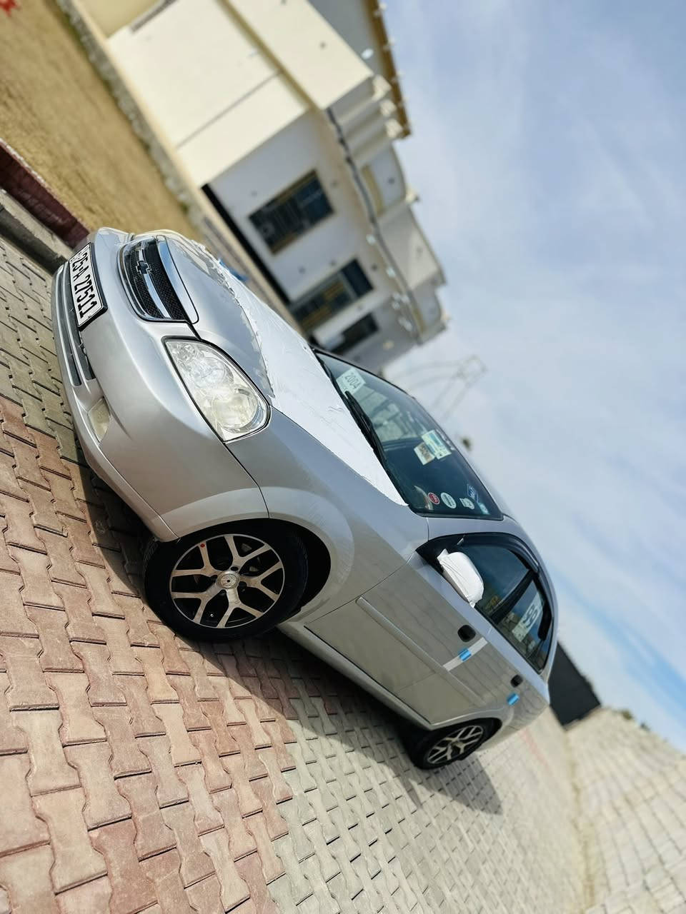 السلام عليكم للبيع وبتراا موديل 2004 محرك شرط كير عادي شرط صدر امامي خلفي جديد تخم تاير جديد سنتر لوك السيارة صبغ حزام جماليه بدون اي حادث شرط رقم كركوك مشروع وطني سنويه الغايه 20230 هزه جديد تجي وتشوف النضفه بعينك تبريد ثلج 🧊 تدفئه نار 🔥 تخم ويل لوك السعر 65 وبيه مجال يرهم مروس حسب القناعه *********** مكاني تكريت
