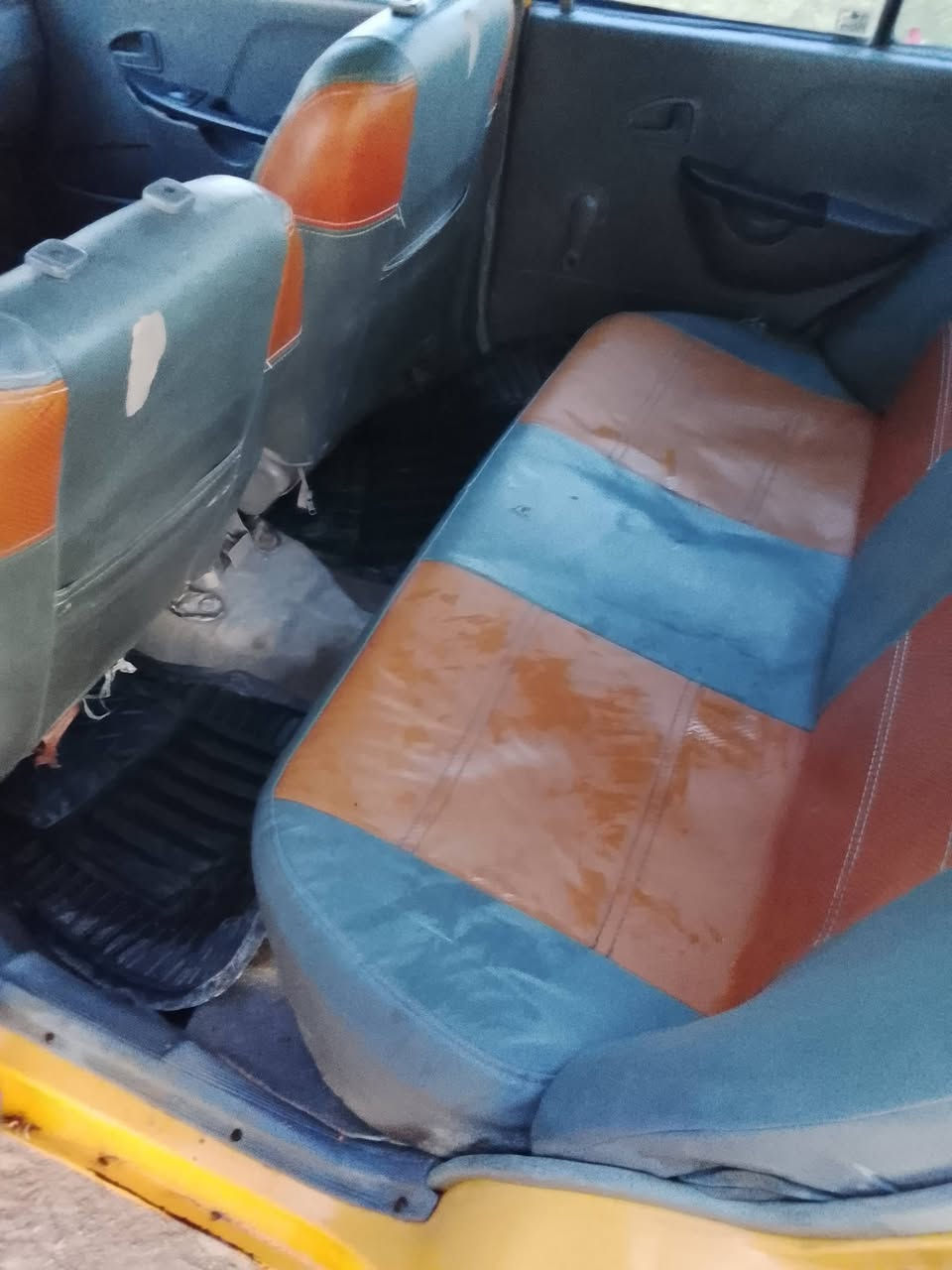 السلام عليكم سايبا 2011 رقم بابل صدامي سنويتها ضايعه السعر 9وبيها مجال مكان بابل محاويل للاستفسار الاتصال على الرقم ***********
