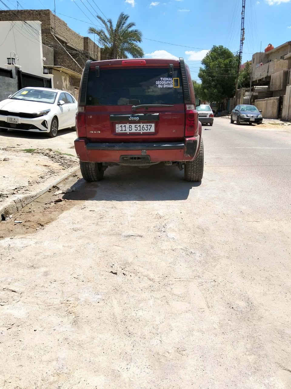 للبيع موديل ٢٠٠٧  رقم انكليزي باسمي    تخم تاير جبلي
سيارة  معليها دبلات  ولوي   لا تبخير ولاتنقيص مكينة بلباكيت حجم ٣٧٠٠جاهزة. نواقص  صوندة تبريد ،، جراد بلباب قليل    سيارة  نصبة جدا حلوة السعر ٩٠      ابو دشير
رقمي ***********.
