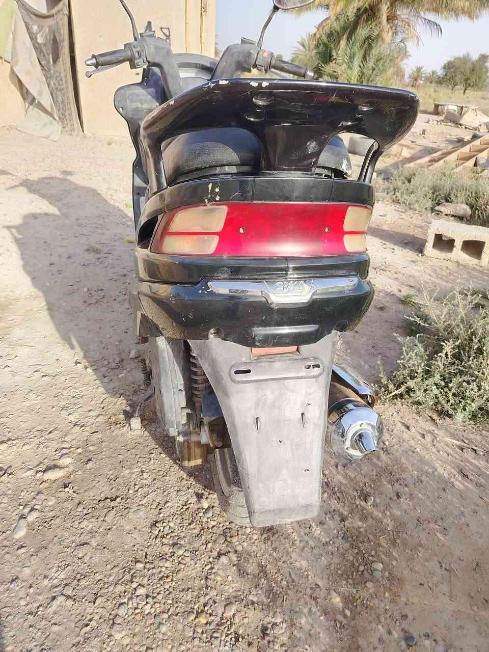 دراجه سيام عطلها كايم شفت كهربائيات كلها شغاله ابيع كوم حديد السعر ١٥٠ ميه وخمسين الف العنوان سبع البور هاتف *********** الاثير ***********
