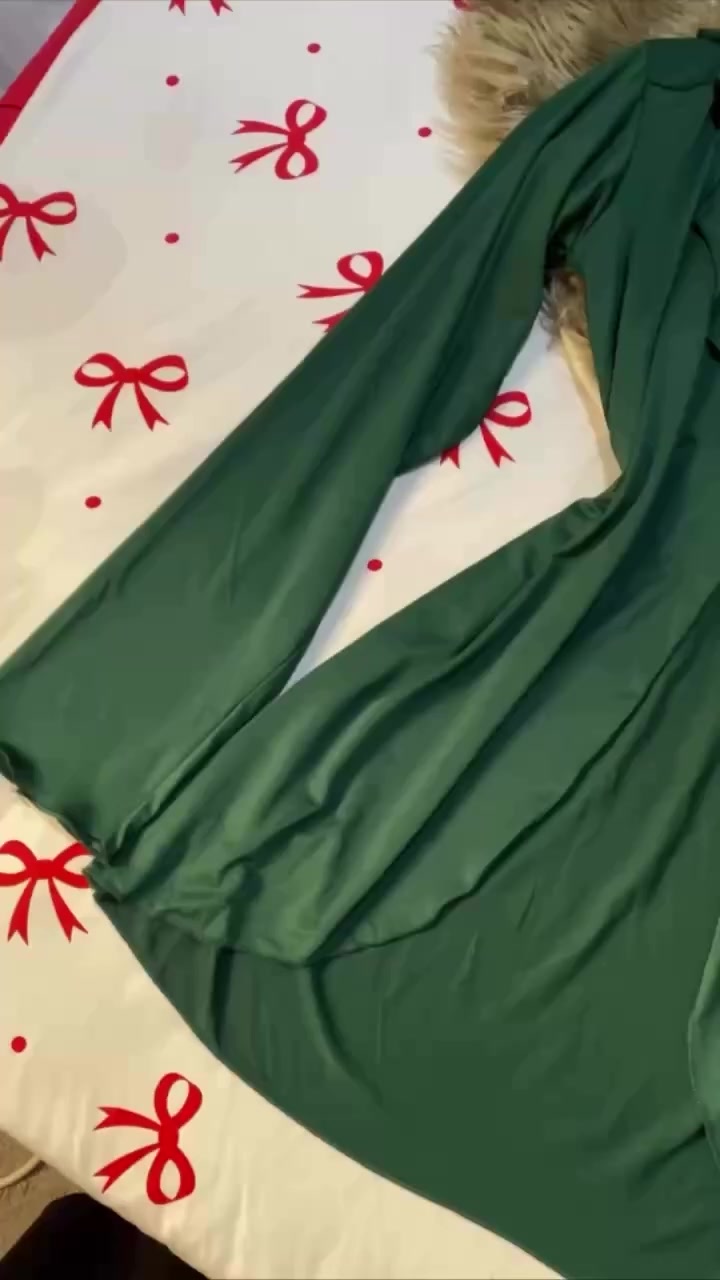 الجديد توفر تراك 3 قطع قطني 

السعر 15 الف


**إذا كنت صاحب هذا الإعلان وتريد حذفه لأي سبب، رجاءا أرسل رسالة إلى الدعم الفني**