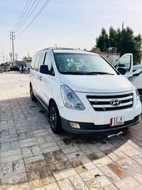 ستاركس • ٢٠١٤ • باب سلايد