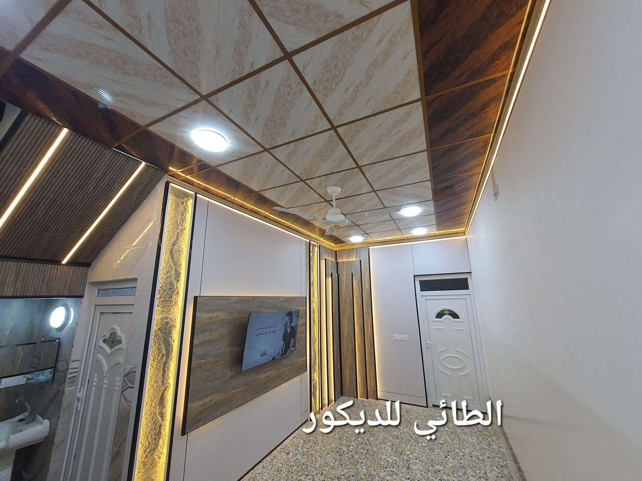 السلام عليكم الطائي للديكور عنوان الاناقة والجمال والضمان في العمل
مختصون في الجبس بورد والسقوف الثانوية والديكورات الداخلية والخارجية بايادي محترفة 
بديل شيبورد
بديل خشب 
بديل رخام 
ديكور بلازما 
تغليف داخلي 
صبغ 
تاسيس كهرباء
باحدث الصيحات العالمية وباسعار تنافسية 
كل ماعليك الاتصال او مراسلة الصفحة او واتس اب 
***********
