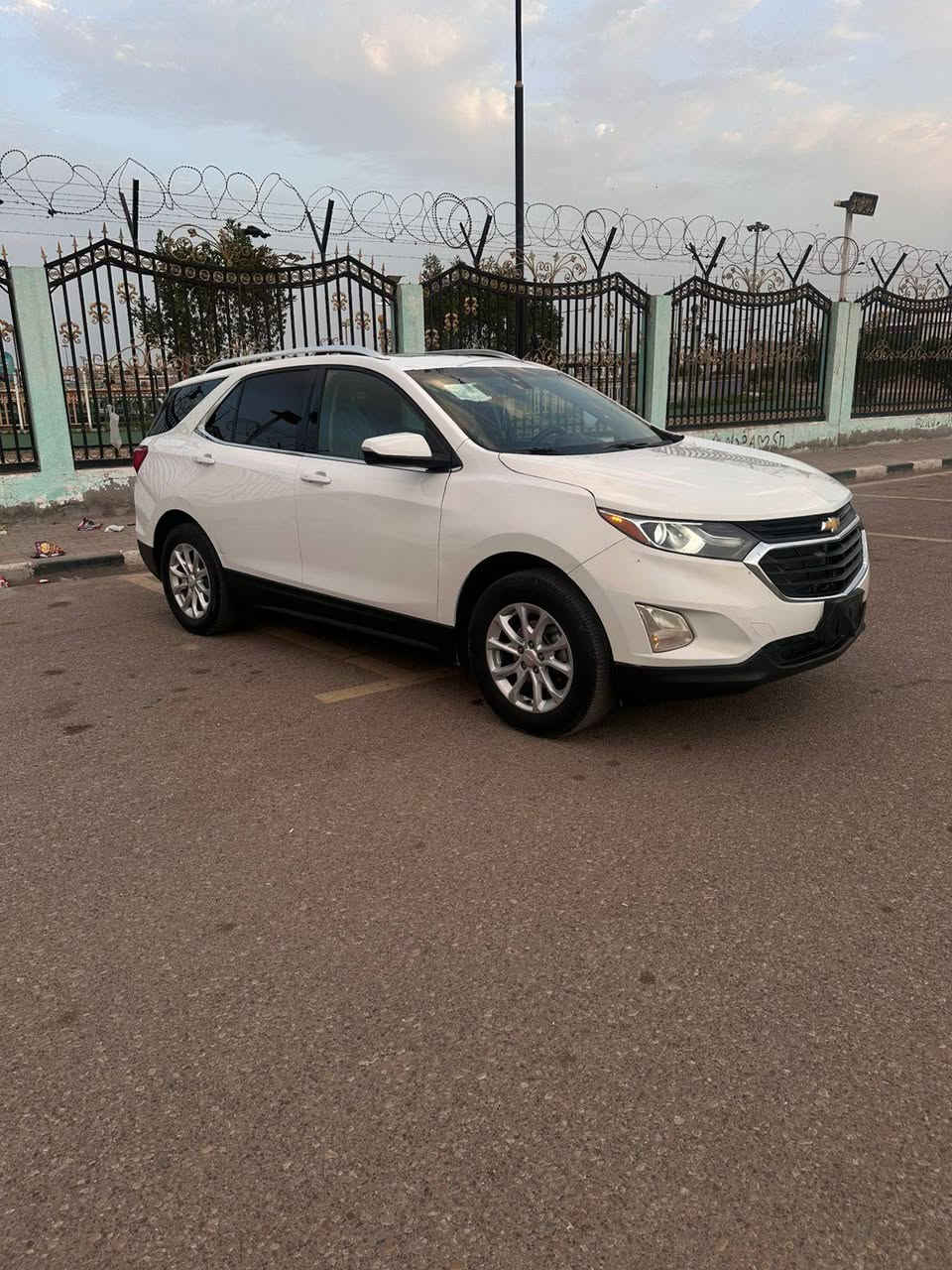 كوينكس موديل 2018 اصل ادوات ادوات دخول جديد كصه بجم فقط سياره فول مواصفات بصمه بنيرامه فتحتين سياره على واضع الشركه جديده معنه الكلمه متوم أرقام وسنويه ولوحات طبق الاصل كير مكينه كفاله حداديه طخم تاير جديد تبريد ثلج برغي ما بيه نقص سعر 78 وبيه مجال هاتف *********** مكان العماره
