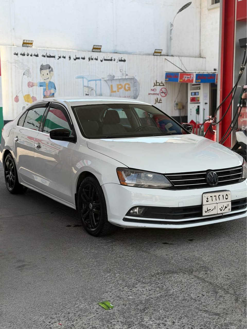 جيتا امريكي محرك 1400 تيربو سعر 117 وغرامة 11 ورقة و30 دولار  ينزل من سعرها ورا المعاملة
شاشة
كاميرا
تحديد سرعة
تحكمات ستيرن
ويل كب
تبريد ثلج
ماشية 132
كير توماتيك + عادي
السيارة كلش حلوة وكاعدة نظيفة جدا ومابيها مصرف وجاهزة 100/100 ماشاء الله
بونيد + جاملخ ايرباك سوكان طاك والدشبول سليم
السيارة بيها غرامة  وينزل من سعرها
وكالة او تحويل عادي
السيارة موجودة في اربيل
*********** وموجود واتس اب
كير + محرك + تبريد بشرط أربيل, العراق
