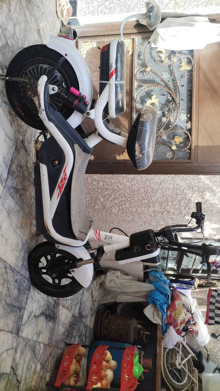 ✅دراجه شحن  حجم 14 
3 سرع
4 بطاريات
مكاني بغداد
*********** واتساب✅
