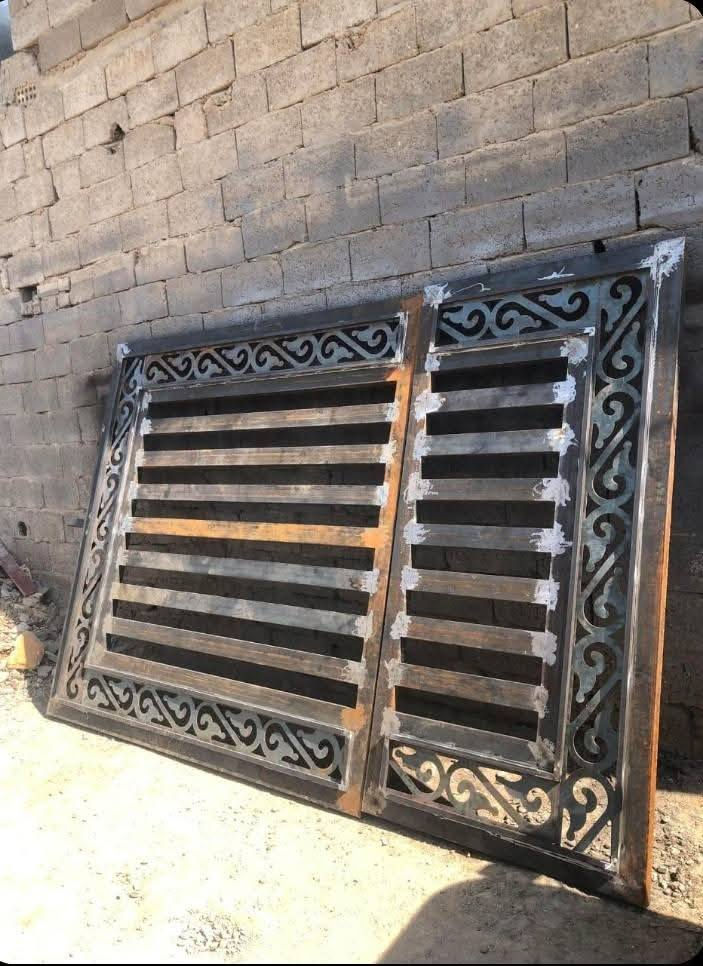 حدادة عامة
مكاني بغداد وتنقل بغداد حدادة عامه
تفصال ابواب شبابيك
قمريات محجرات دراج
غرف سندويج

قمريات مواقع مولدة
***********رقمي
