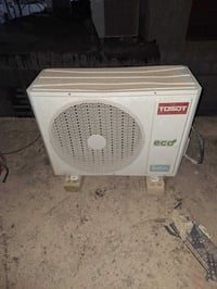 نقل وتنصيب سبلت توسوت 2 طن  مستعدون تنصيب صيانه جميع اجهزة التبريد  07...