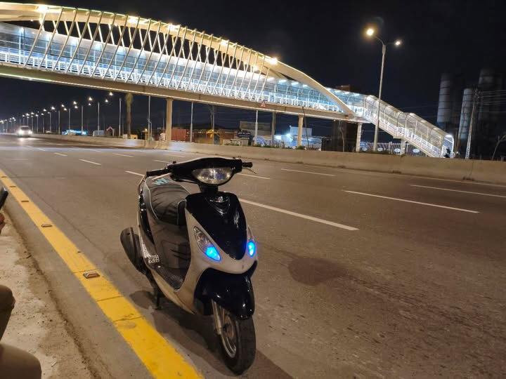 سلام عليكم
دراجة منغولي برخي ما مفتوح بيها 
دراجة نضيفة شوفت عينك دراجة شغالة سلم او هندر او كهربائيات كلها شغالةدراجة صارلها شهرين من نزلت من رمبة دراجة مستعجل على بيعتها 750بيها مجال  *********** مكلف بل نشر
