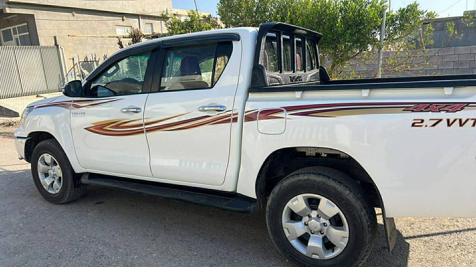 تويتا. بيكم هايوكس  موديل ٢٠١٨ زور خاوينه ١٨٠رويشتوه بي بوياخ دوو بست تعديل ي هيه  رقم.م  تا ٢٠٢٩نويه تحويل خرامه به شرت ٤٠٠هزار خرامي له سره *********** أربيل, العراق
