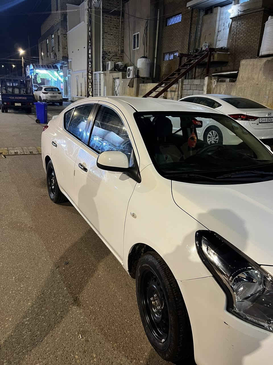 للبيع نيسان سني هندي مديل 2022 فول السياره طخه بل باب بارد طخه
رقم واتساب او تصال 
***********
