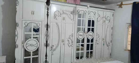 غرفه احطاطه صبغ حراري مستعمله ايام قليله نضافه ميه بل ميه في مزاد الرسول العنوان كاطون الرازي نهايه الشارع قبل لحولي  لاستغسار ع رقم 📱 *********** ملاحضه مستعدون لشراء كافه المواد المنزليه وغرف نوم 💤
