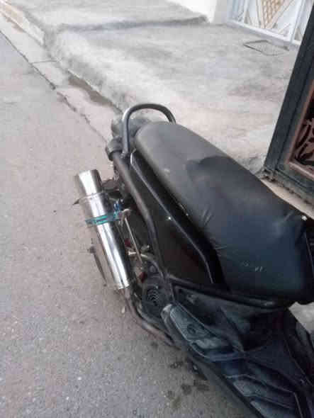 سلام عليكم سكنس جبلي دراجه صارله ثلث اشهر طالعه من الرمبه الدراجه شلعه ومعدل حلوو وبيها تزويد بسيط السعر بواحد وبيه مجال مكاني بغداد الشعله موجود خاص وهذا رقم***********
