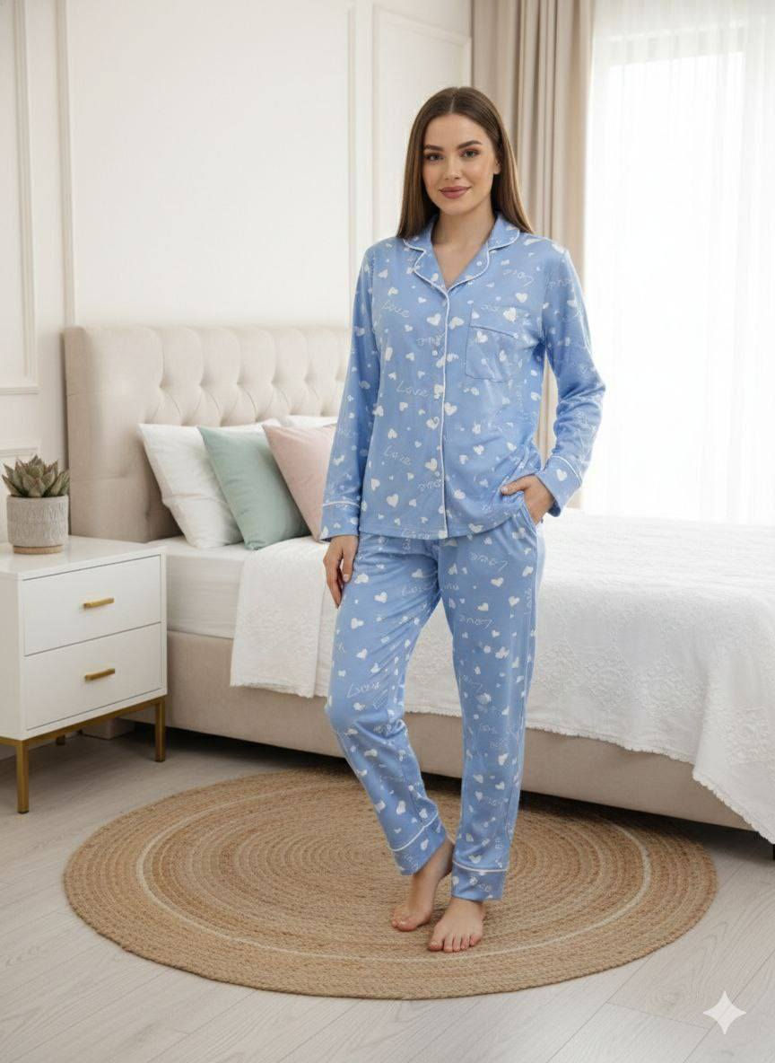 تراك القلوب قماش خريفي
فري سايز يلبس لل85 كيلو مرتاح 
درزن ب100 الف 🔥🔥
 رابط قناه تلكرام https://t.me/hfiutyipm
الدرزن يجي مشكل هاي الالوان المعروضه بالصور


**إذا كنت صاحب هذا الإعلان وتريد حذفه لأي سبب، رجاءا أرسل رسالة إلى الدعم الفني**