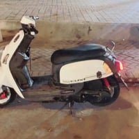 بوليس للبيع سعره 550  07730772971