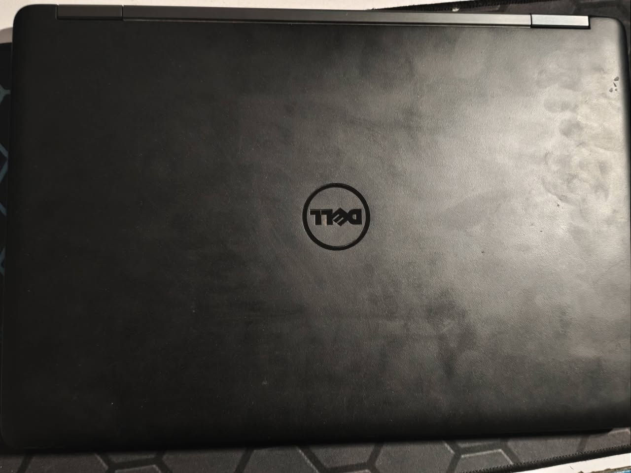 اسلام عليكم لابتوب للبيع نوعية dell الجهاز نظيف ممفتوح ولا مرة بطاريتة جديدة  الشاحنة اصلية 130wمستخدم بس للدراسة وليوتيوب الجهاز ما بي اي مشكلة بس السماعة مالتة بيها صوت
عنواني الدورة جمعية خير الله قرب اسواق شموسة

رقمي *********** موجود واتساب
