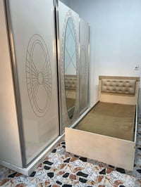 غرف نوم • ١١٠