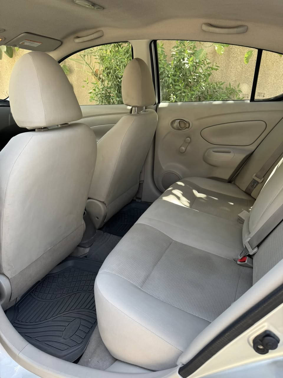 السلام عليكم
للبيع نيسان سني هندي موديل 22 اربيل باسمي ماشية 62 الف مكفولة من الصبغ عارضها 115 وبيها مجال مكانها بغداد المنصور للاستفسار 
***********
