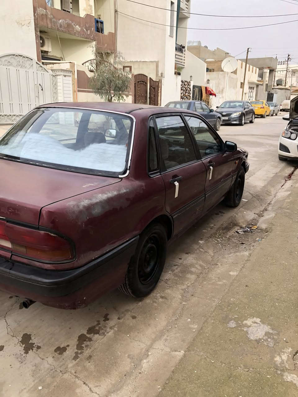 للبيع كلاند موديل ١٩٩١ كير اوتوماتيك حجم محرك ٦٣ مرغرب كير محرك شرط سيارة بدون حادث و خياس و صبغ بطاقة بنزين موجود سيارة بسمي شرط تحويل وكالة عنوان كركوك 
*********** بي واتساب
