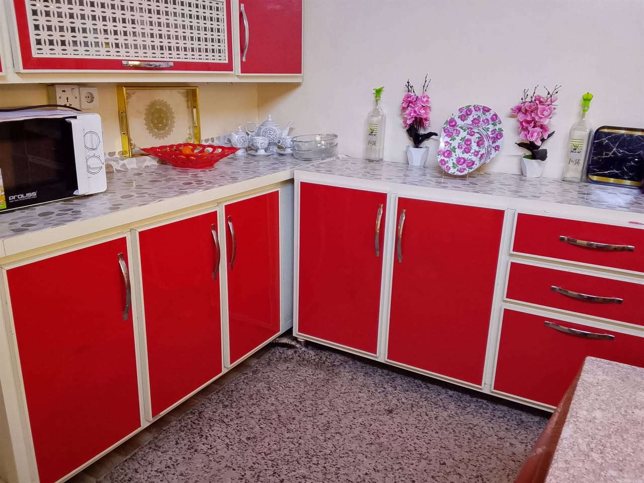 للبيع ب400 وبي مجال سراي باب اول 
والرف الاسود اصلي ب50 العنوان كركوك قرب عمل شعبي


**إذا كنت صاحب هذا الإعلان وتريد حذفه لأي سبب، رجاءا أرسل رسالة إلى الدعم الفني**