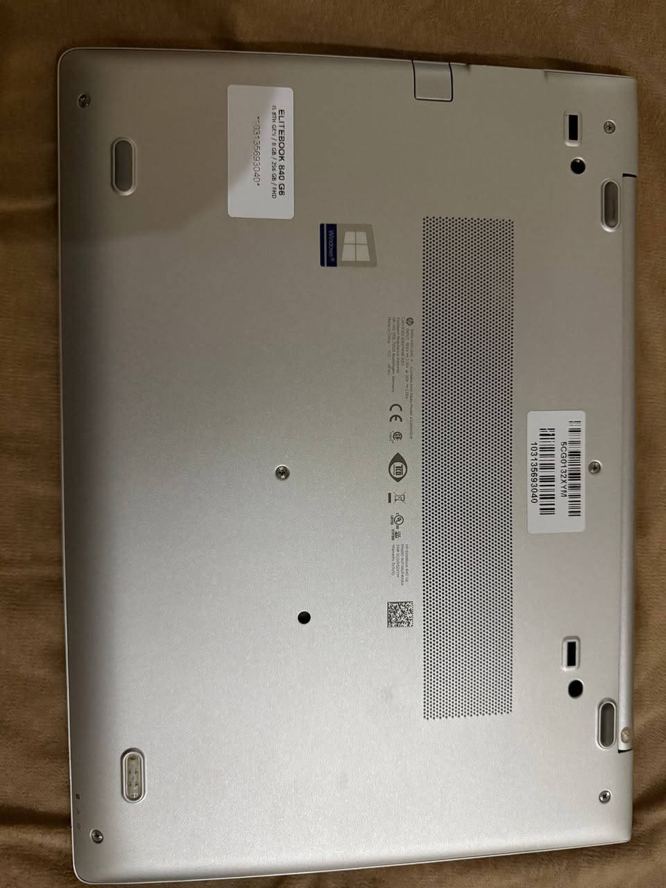 لابتوب hp elitebook للبيع ما داخل صيانة و وندوز 11 برو اكتف المواصفات موضحة بالصورة السعر 300 و بي مجال و عندي توصيل
Number: ***********
او من خلال مراجعة الحساب
