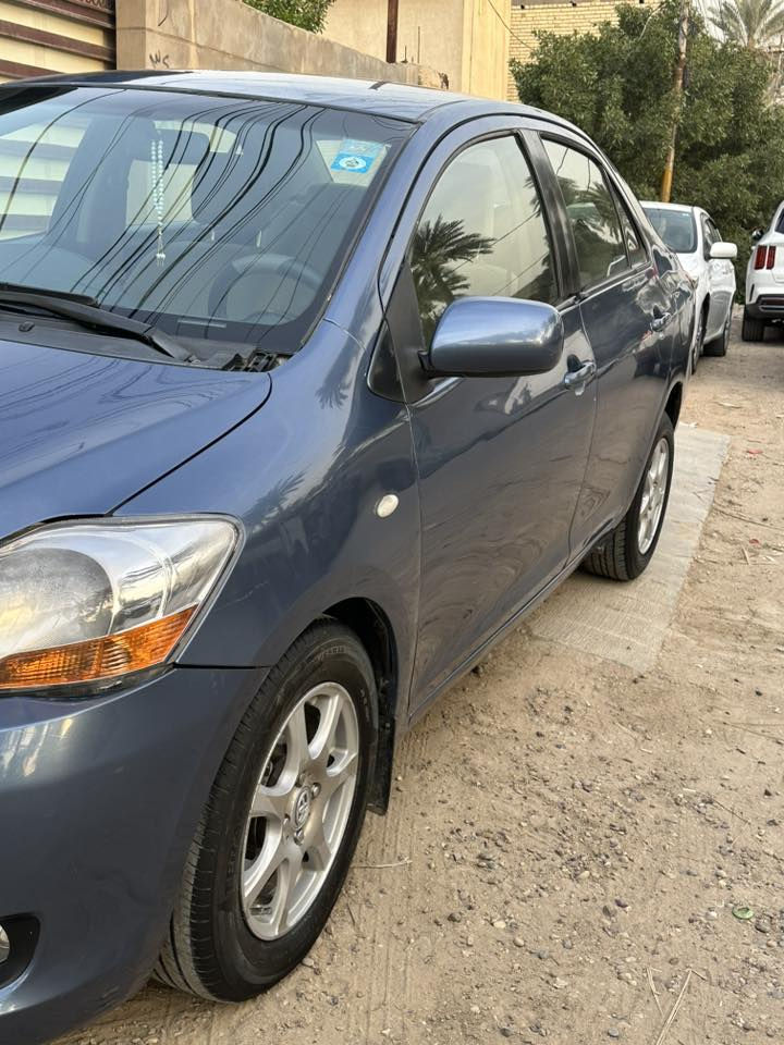 سلام عليكم كورلا يارس موديل 2008 صبغ عام تجميل رقم بغداد انگليزي تحويل مباشر بإسمي سعر 77 بيه مجال بسيط التواصل ***********
