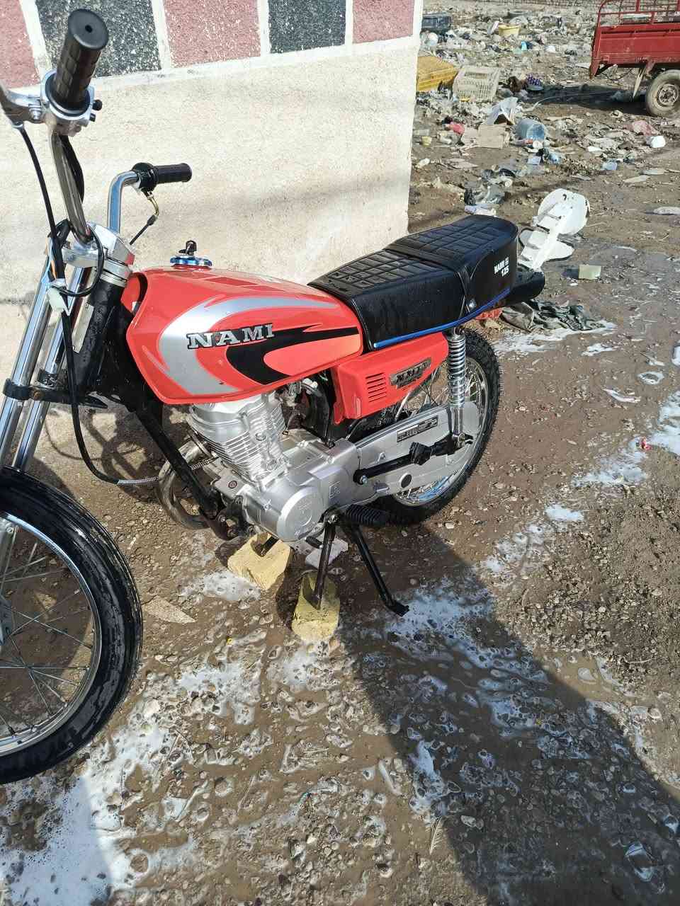 دراجة للبيع شاصي 21وتعمير 25اوراق اصولي العنوان كوت شهداء ***********
