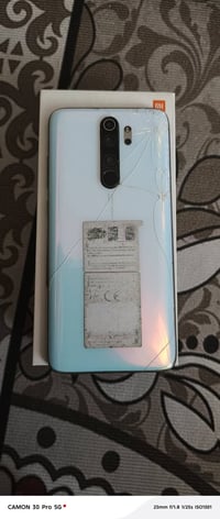 ريدمي نوت ٨ برو • بدون تصليح • صدعات بالظهر