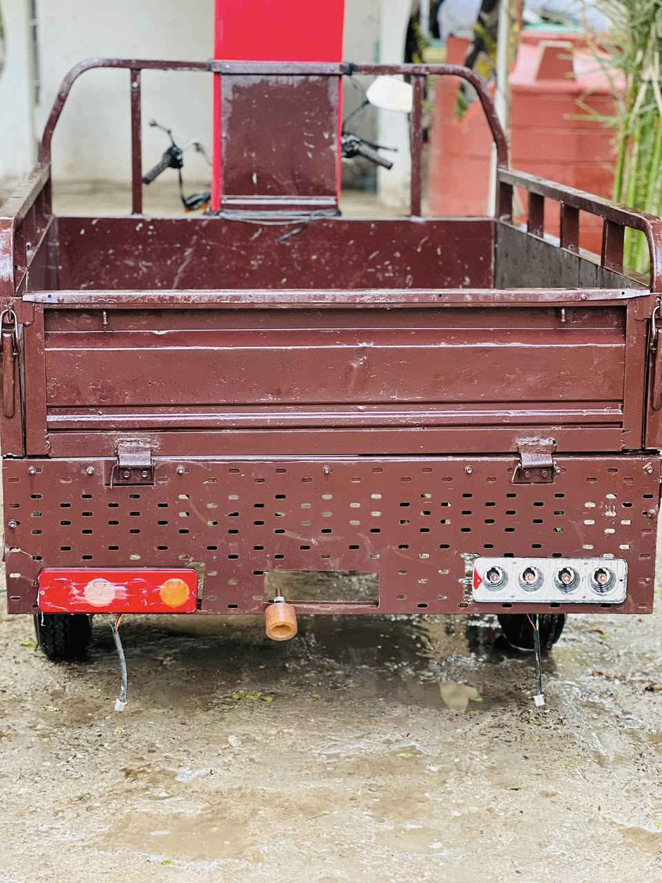 سلام عليكم ستوته للبيع مديل ٢٠١٤رقم وسنويه مكانهه واسط الاحرار تايرات جدد مكينه خير من الله ***********
