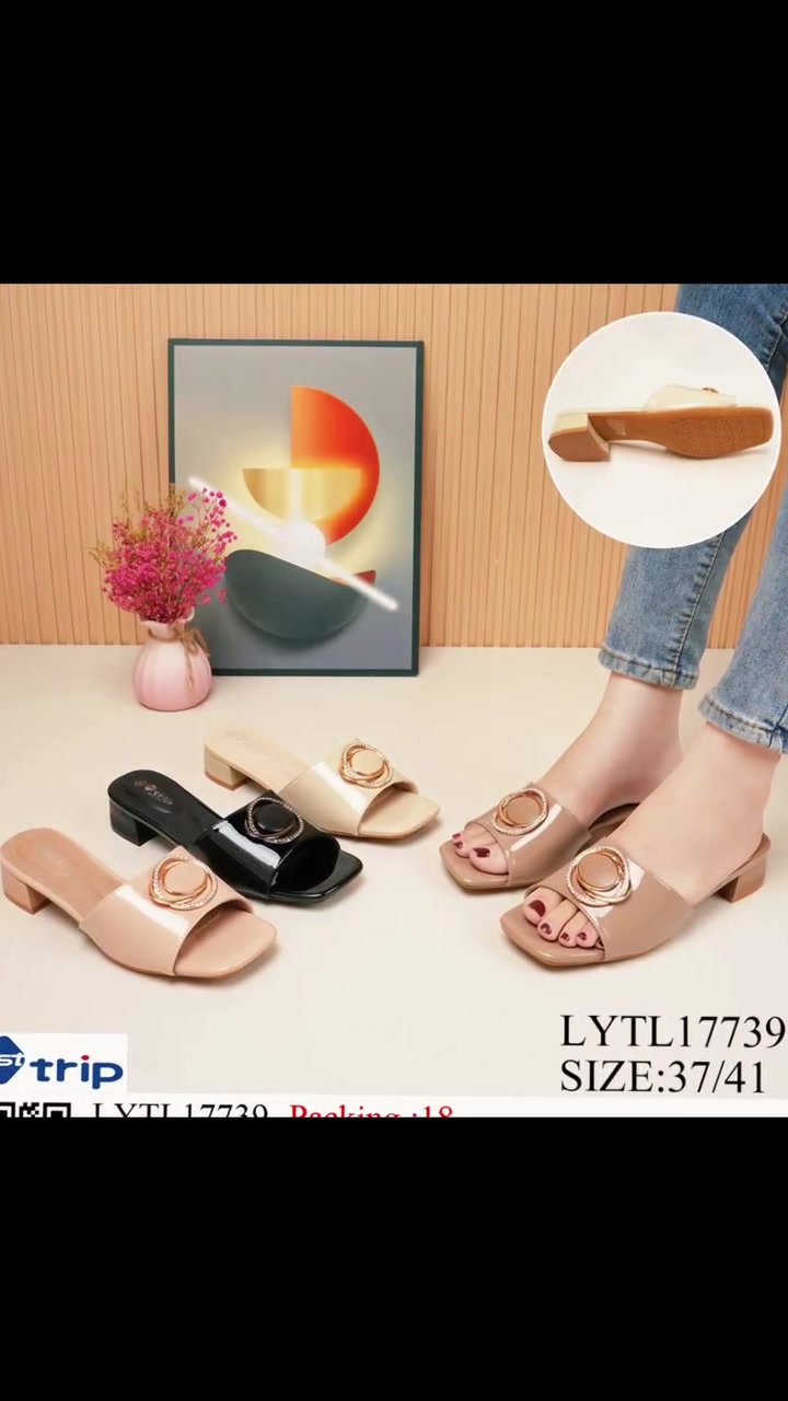 متوفر نسائي القياسات من 37 38 39 40 41 العنوان بغداد الكريعات مقابيل حسينية الجوادين ❤️🫶❤️ ***********
