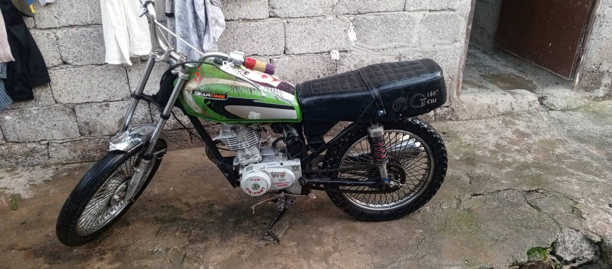 السلام عليكم ماطور بارت 5 99999 للبيع السعر 160او بيها مجال مكاني حي السماح ***********
