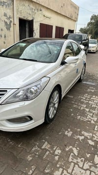 #ازيرا  موديل 14 خليجي كفاله عامه السياره سانتيم مابيها صبغ  فول مواصف...