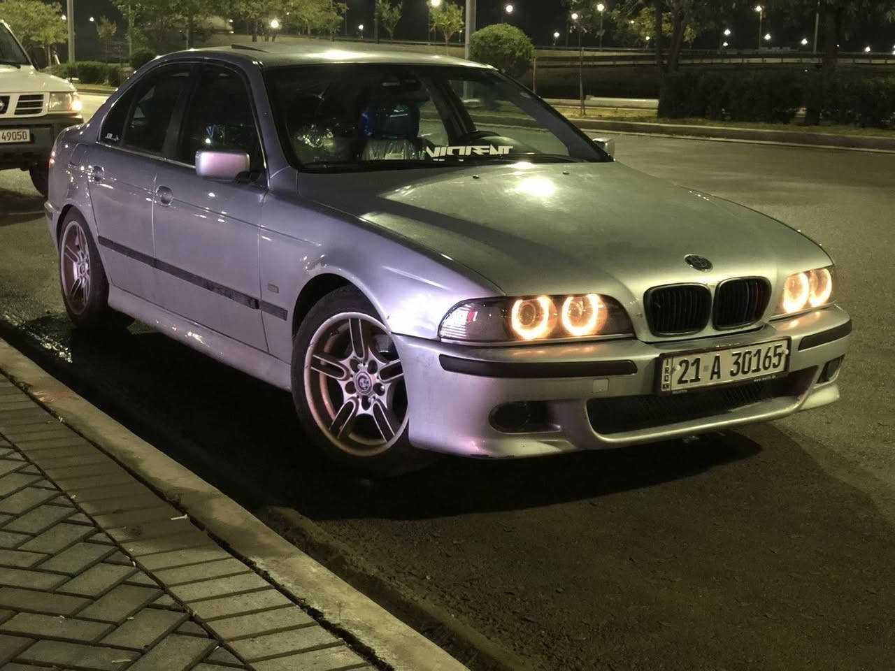 من رخصه الادمن
سلام عليكم BMW E39 528i 1996
مواصفات كوشن جلد سلايت جام كهرباء تبريد مركزي كير عادي
الضرر دوسه خلف السايق بيهاضرر بدون دواخل ضربه خفيفه من خلف
كير محرك بشرط
تبريد ثلج
الصدر تايرات جدد
هزه جديد 2026/9/1
سنويه جديد 2029
السياره كامل M باكج الدعاميات الدوسه الويل
امسويله سيرفز كامل
رايد $85 بي مجال قليل
***********
***********
به ناوى خواى گەوره BMW E39 528i 1996
مواسەفات كوشن جلد سلايت جام كارەبا تەبريد مەركەزى گێر عادى
دۆسەى لاى سايق بەبێ ناو گرتن ليدانى دواى هەيه كەمێ حەوزى گرتوه زۆركەم
گێرو مەكينەى بە شەرت
تەبريدێكى زور ساردى لەسەره
هەزەى تازەيه تاكو 2026/9/1
سەنەوى تازەيە تاكو 2029
تاخم پێشو تايەى تازەى لە سەرە
سەيارەكه كامل كراوه بە M باكێچ
هەردو دەعاميو ويلى M بۆ بەستراوه
داواى $85 مەجاڵێكى برايانەى تيايه
سێرفزى كاملم بۆ كردوه
***********واتساب
