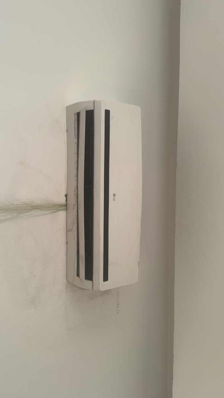 سلام عليكم عندي سبالت ثنين للبيع واحد LG الأصلي والثاني توسوت الأصلي شغالات 100بالميه افتح وشد ثنينهم 1 طن مكاني بغداد السيدية


**إذا كنت صاحب هذا الإعلان وتريد حذفه لأي سبب، رجاءا أرسل رسالة إلى الدعم الفني**