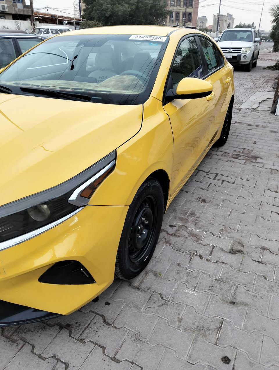 سلام عليكم كيا فورتي موديل 2023 وارد أمريكي مكينه وكير مكفولات منظومه غاز جديده ماشيه 70 سعر 140 رقم *********** مكاني بغداد شعب حدثه موضح بل منشور
