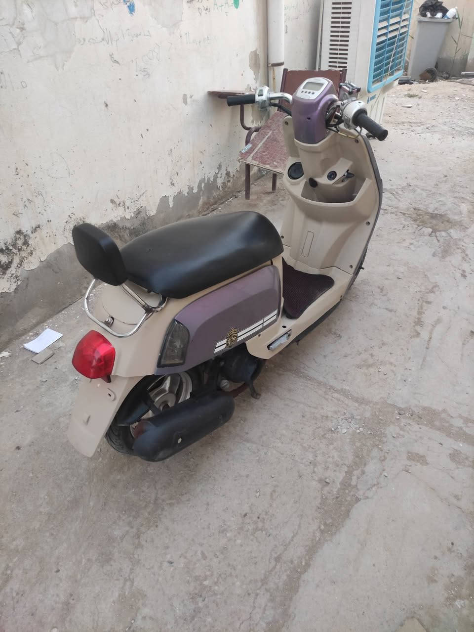 السلام عليكم
للبيع ماكس بوليسي نوزل مكينه مامفتوحه دراجه كلش حلوه


**إذا كنت صاحب هذا الإعلان وتريد حذفه لأي سبب، رجاءا أرسل رسالة إلى الدعم الفني**