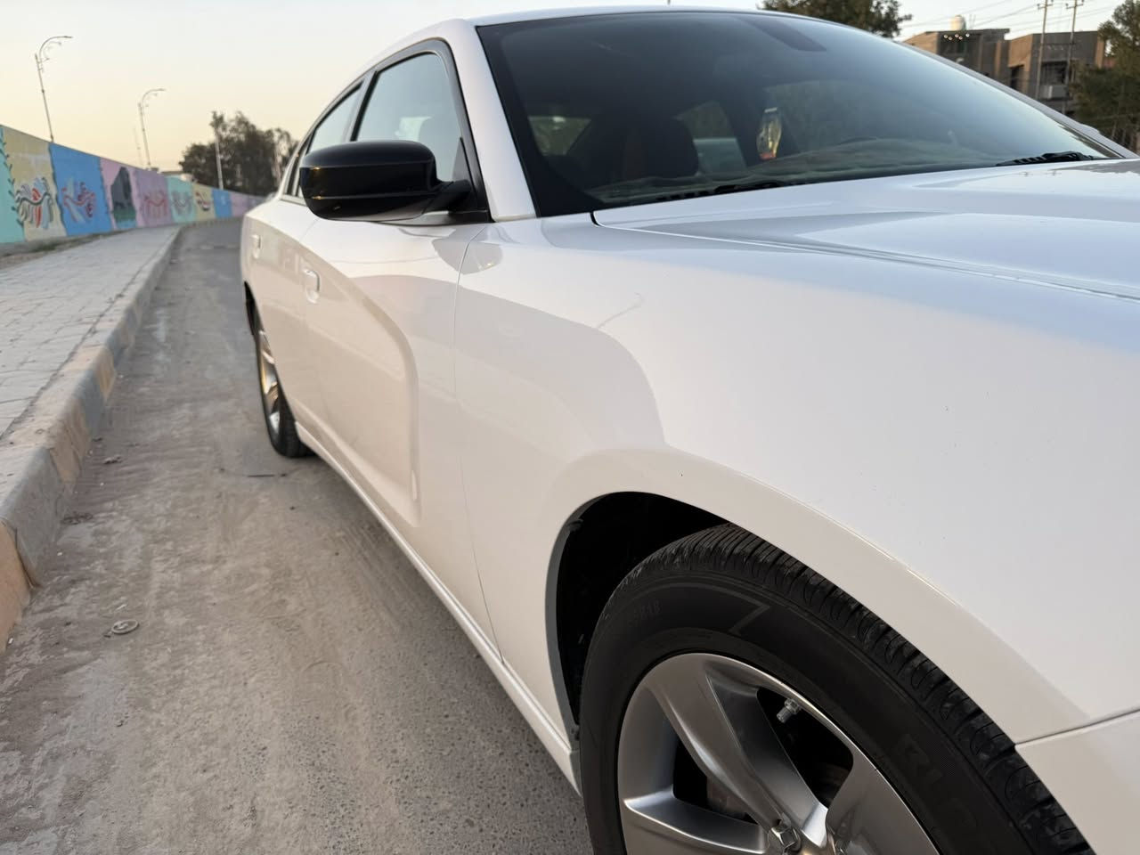 السلام عليكم مرخصة الادمن جارجر موديل ٢٠١٩
السياره كلين تايتل كفاله عامه مواصفات sxt
السياره جديده حيل رقم دهوك بسمي تريد تحويل تريد وكاله 
*********** سعرها ٢٤٠وبيها مجال 
مكان السياره حله
