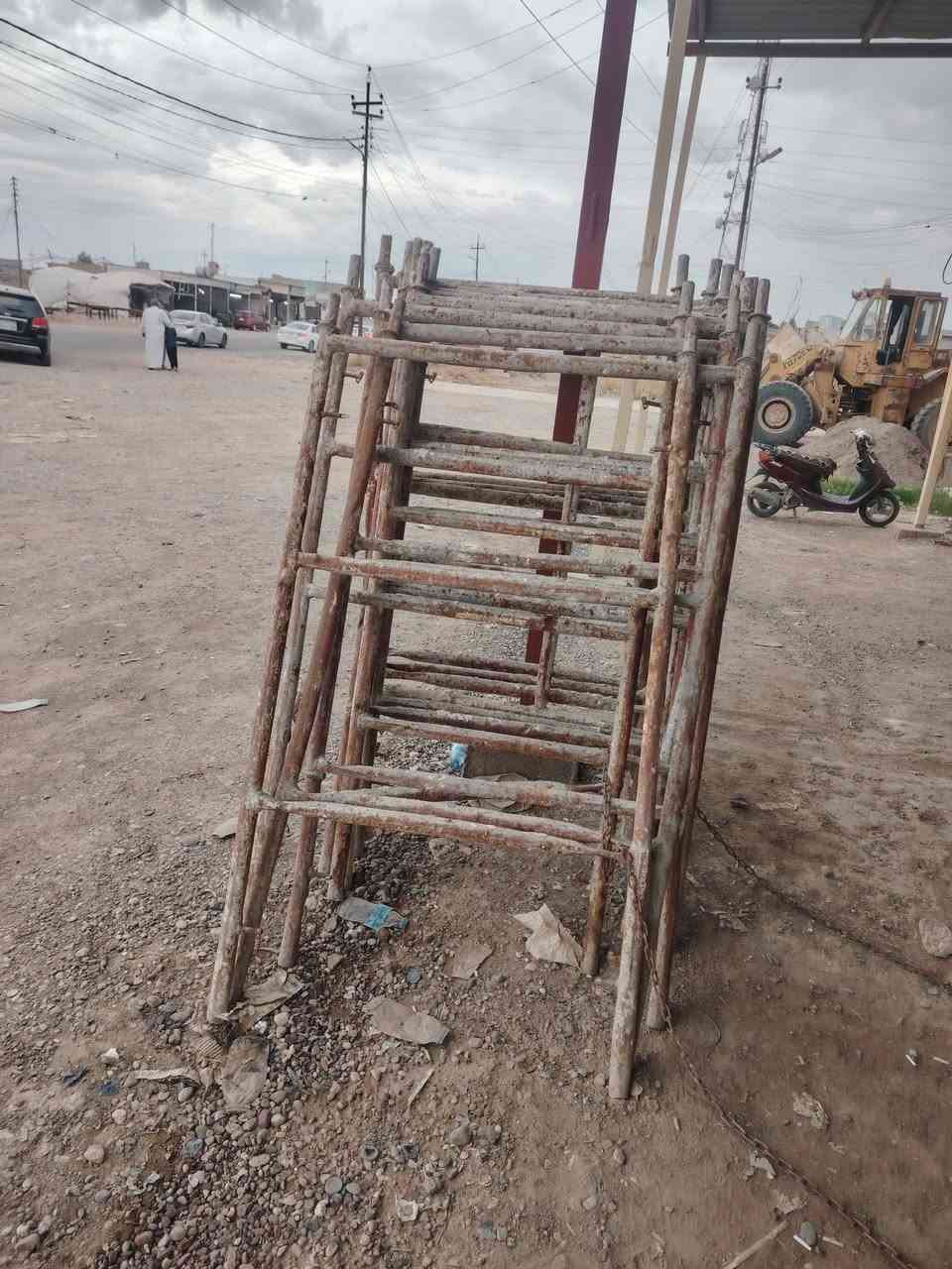 السلام عليكم 
يوجد جام خانه للبيع مكونه من ثلاث قطع للبيع تصفيه محل وسكلات مستخدمه للبيع بسعر مناسب ***********
