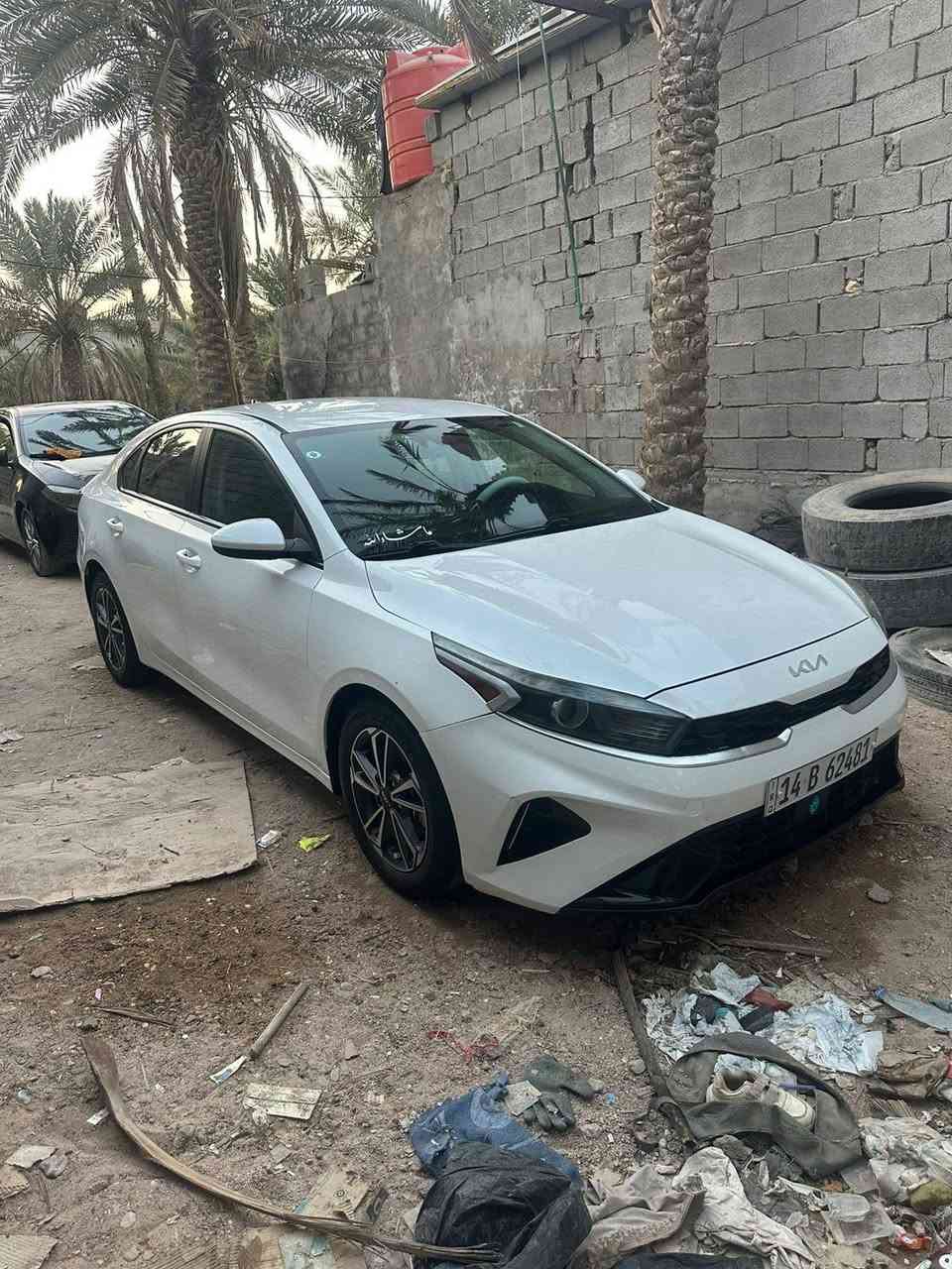 كيا فورتي وارد امريكي مكفوله كفاله من صبغ وتبديل موصفات نص فول رقم بصره حره بسمي بيه بارد مصيطات ***********
