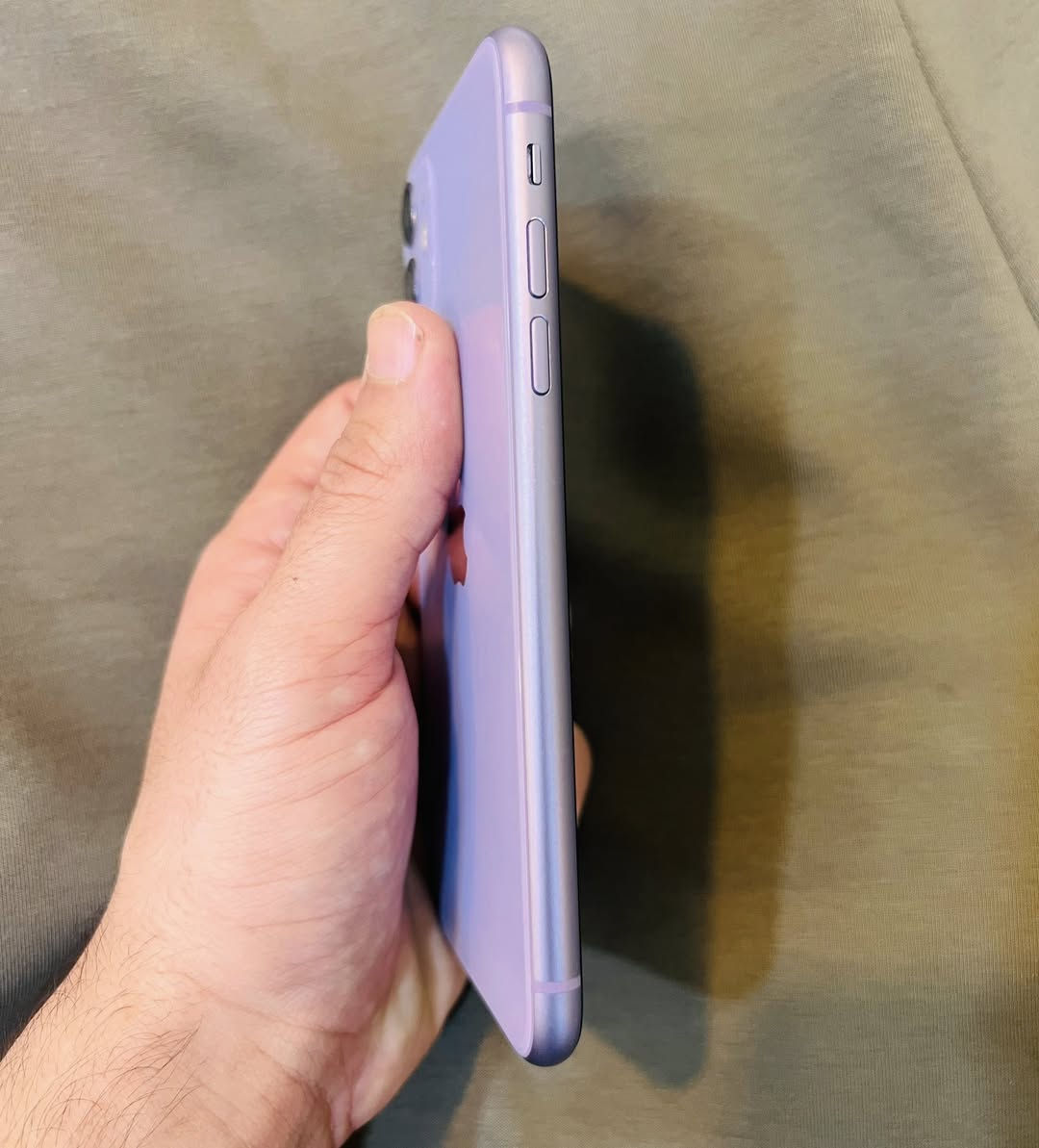 ايفون 11
بطارية 73

نظافة كلش عالية 

جهاز ما مفتوح ولا مبدل منه شي 

سعره 225 الف وبي مجال للطيبين

مكاني بغداد الكاظمية 

 بي واتساب ***********
