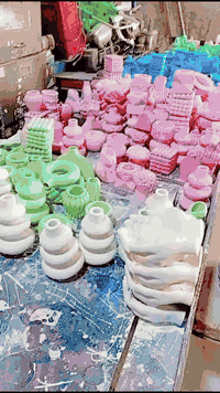 تفاصيل بسيطة… جمله ومفرد
بس تصنع هدوء يملأ المكان 🤍
لأن الجمال يبدأ من اللمسات الصغيرة ✨
#تحفيات🤎
#ميز🩷
#تخت 💚
#بغداد💛
يتوفر بغداد المعامل قضاء الزورا *********** واتساب
