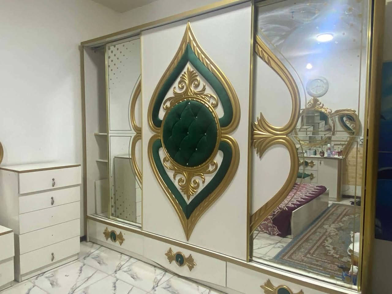 بيع مستعجل غرفة نوم اخشاب ب 400 قفل قفل وي الدوشك الضغط جديد مكاني نجف


**إذا كنت صاحب هذا الإعلان وتريد حذفه لأي سبب، رجاءا أرسل رسالة إلى الدعم الفني**