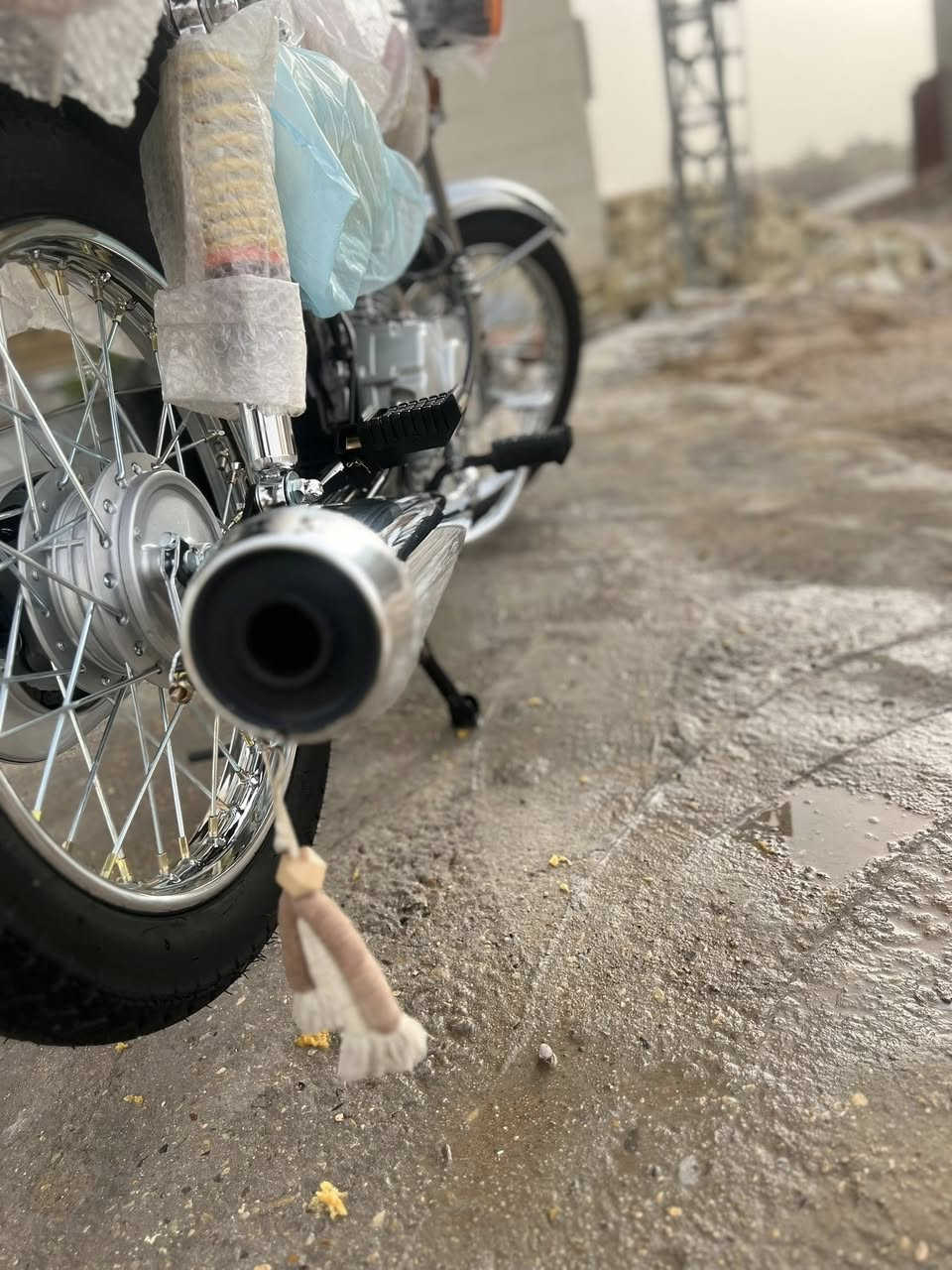 أربعه كير موديل 2027زيرو  بعدهي. عل سحك شوفت عينكم. بل جيس أوراق كامله. سعر 700 وبيها مجال مكان كربلاء الرقم ***********
