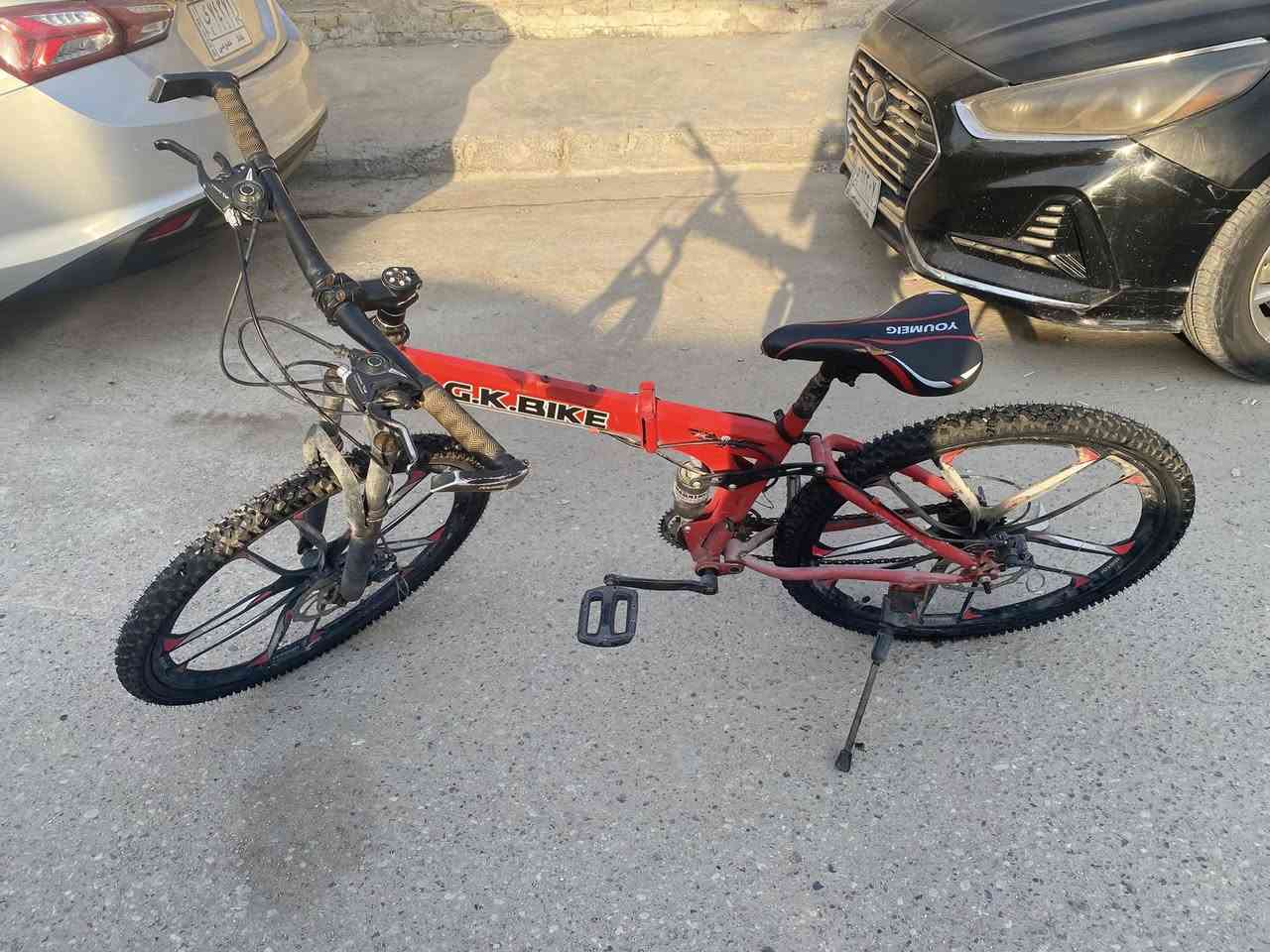 السلام عليكم بايسكل للبيع او مراوس دراجة بريك خلفي شغال دبلات فول تايرات جديدة مكاني بغداد حي البنوك رقمي  و***********
