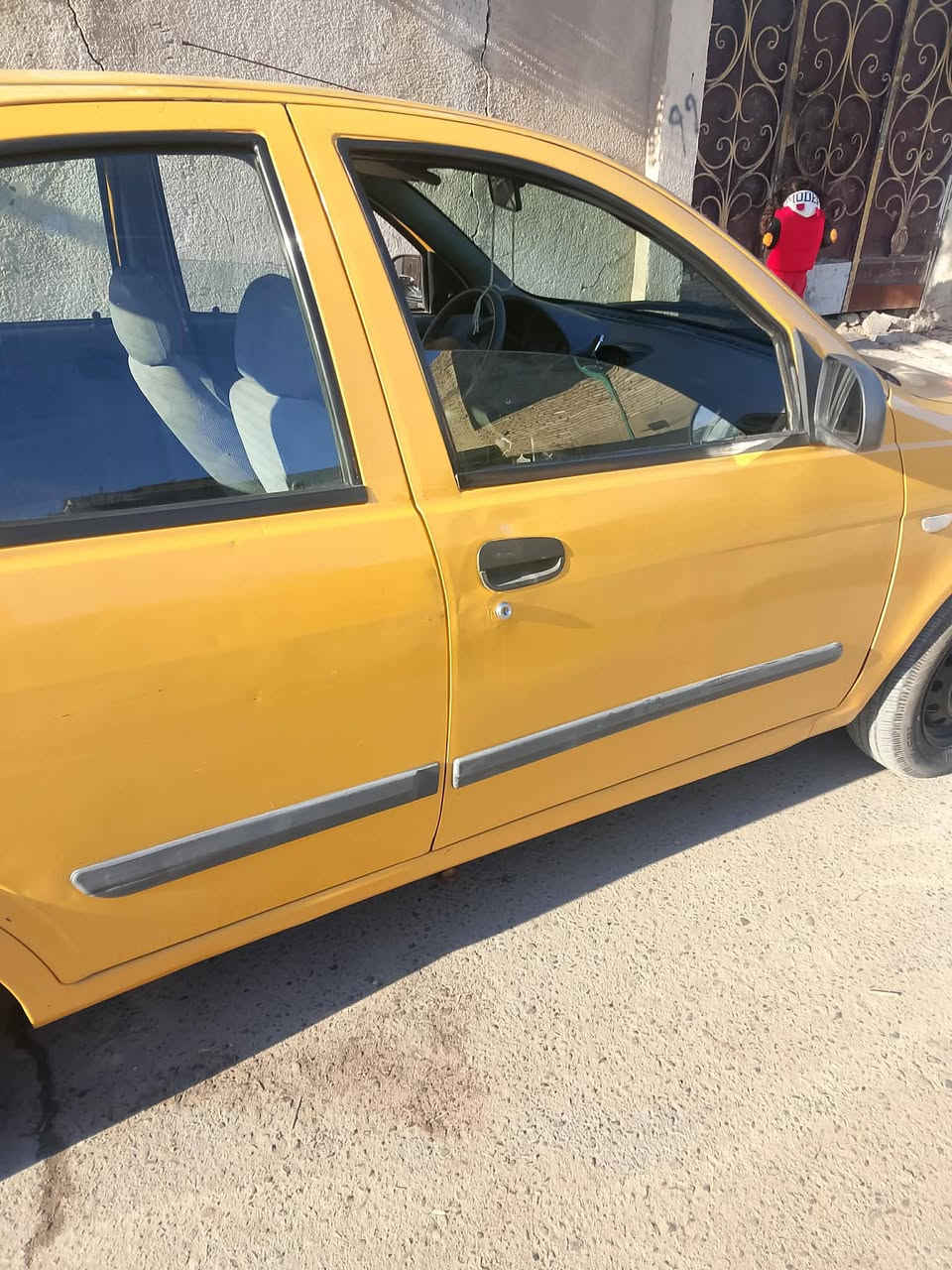 السلام عليكم سياره سايبه طيبه موديل ٢٠١٦  كير ومكينه مصفرة هية وغرامات هزة وفحص كامل سنويه ل2029 رقم جديد مسجل تدفء تبريد شغال السياره تاخذها ما تصرف عليها ولا ربع للاستفسار الاتصال ***********
