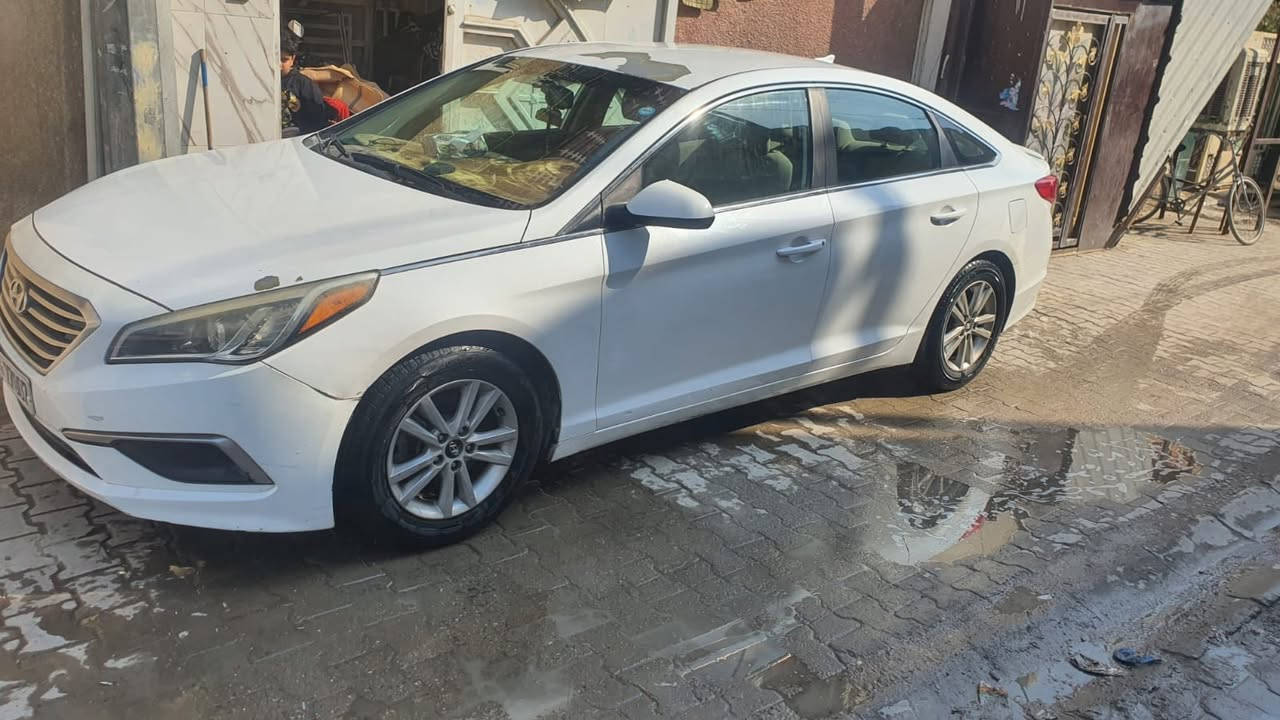 سوناتا مديل 16 موصفات عاديه كامله سياره تخم تاير وتبريد ودامه كامله للمكينه بدون نواقص حداديه يرادلهه تريب بيه صوت طكطكه  وهاذ سونار كدامكم سياره كلين دعاميات فقط وهاذ لي بل قماره مال تكشير تعرفون بعد سياره بل كارتون ماشيه ٦٥ ميل مكاني بغداد *********** ((( سعر المقدس)) واعتقد ماكو هيج سعر ب١٢٠ وييه مجال انشاءالله
